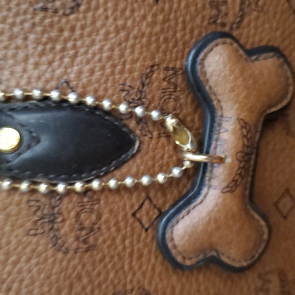 MCM Tote Bag - Picture 15 of 16